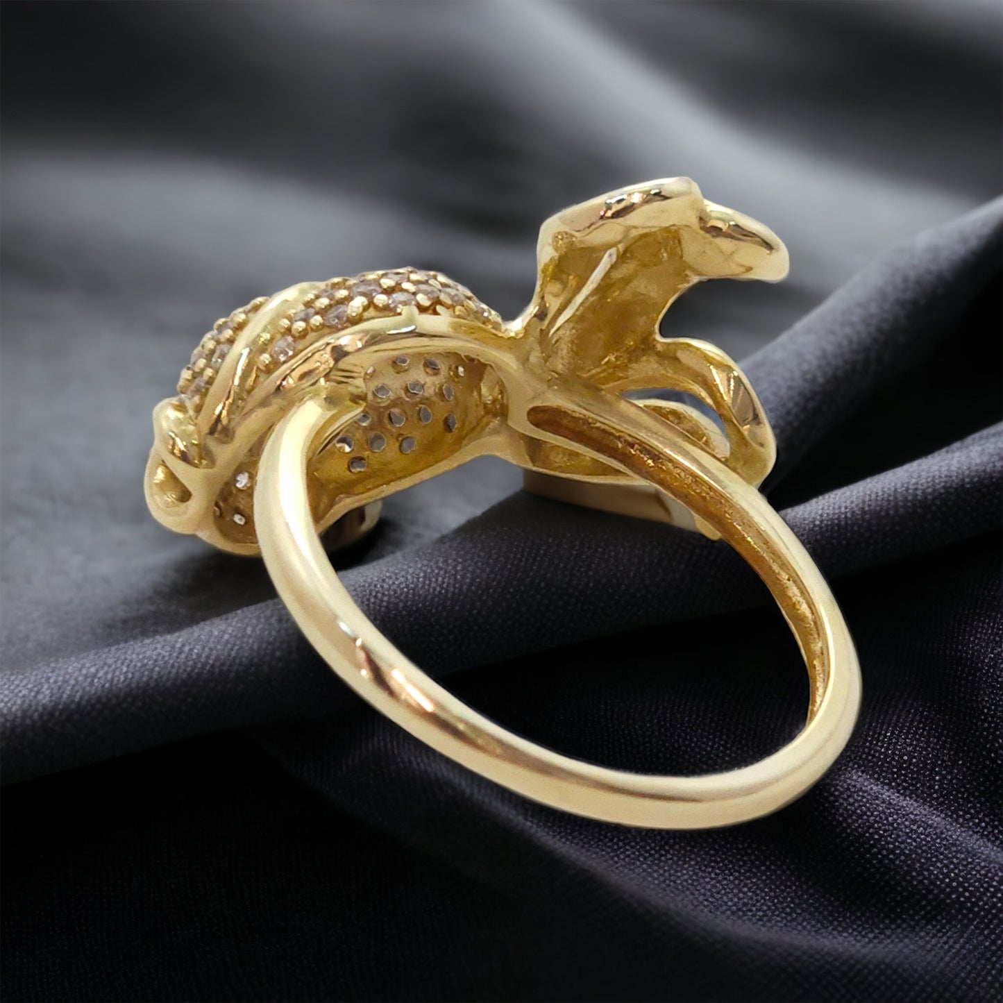 Fish-shaped ring 10kt