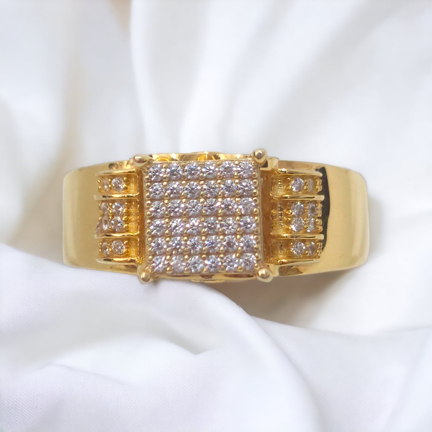 Classic Princess Style Ring 10kt