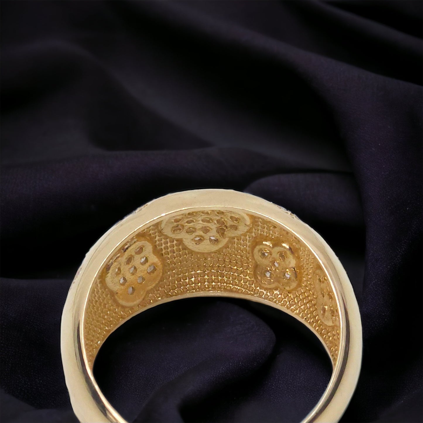 Flower Volume Ring with Zirconia 10kt